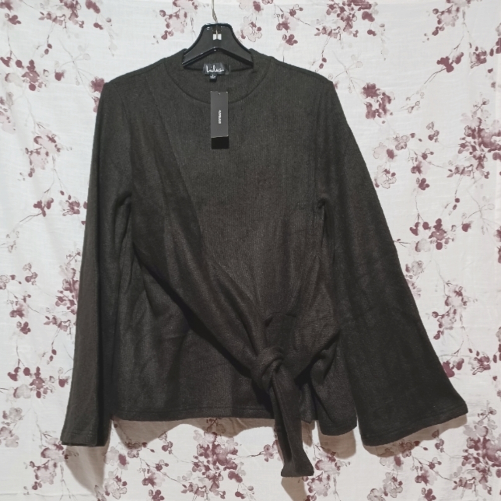Lulu's Black Acrylic Sweater (large)